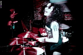 tocando en MOD